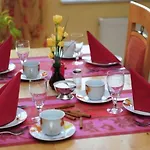 Hirsch Garni 2*