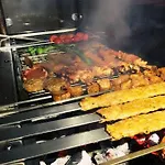 Hirsch Garni ゲストハウス フルダ