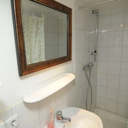 Hirsch Garni 2*