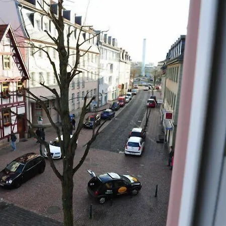 Hirsch Garni 게스트하우스 풀다