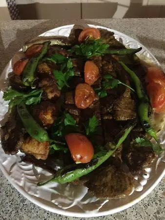 Hirsch Garni 게스트하우스 2*