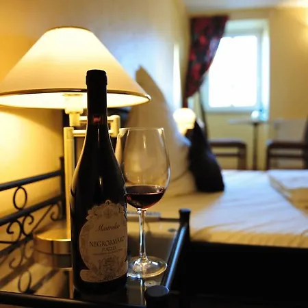 Hirsch Garni 2* Fulda