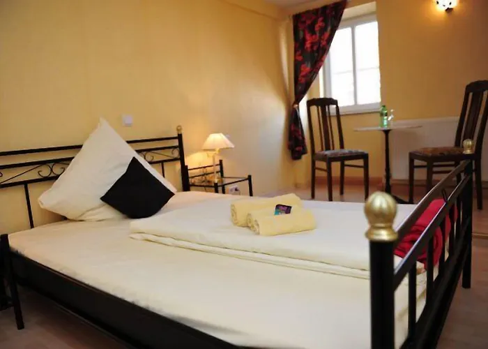 Gæstehus Hirsch Garni Fulda