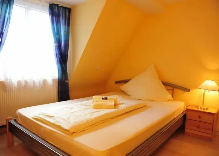 Gæstehus Hirsch Garni 2*